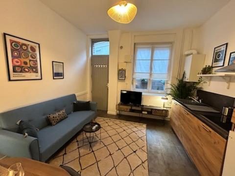 Maison A 50m Du Metro Apartamento Lila